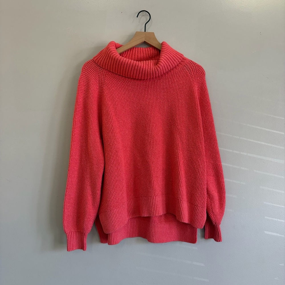 Old Navy Sweater